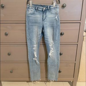 ♥️ 4/$20 Girls stretch skinny frayed denim size 10-11 years
